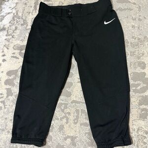 Nike Black Casual Capri Leggings with Elastic Waistband